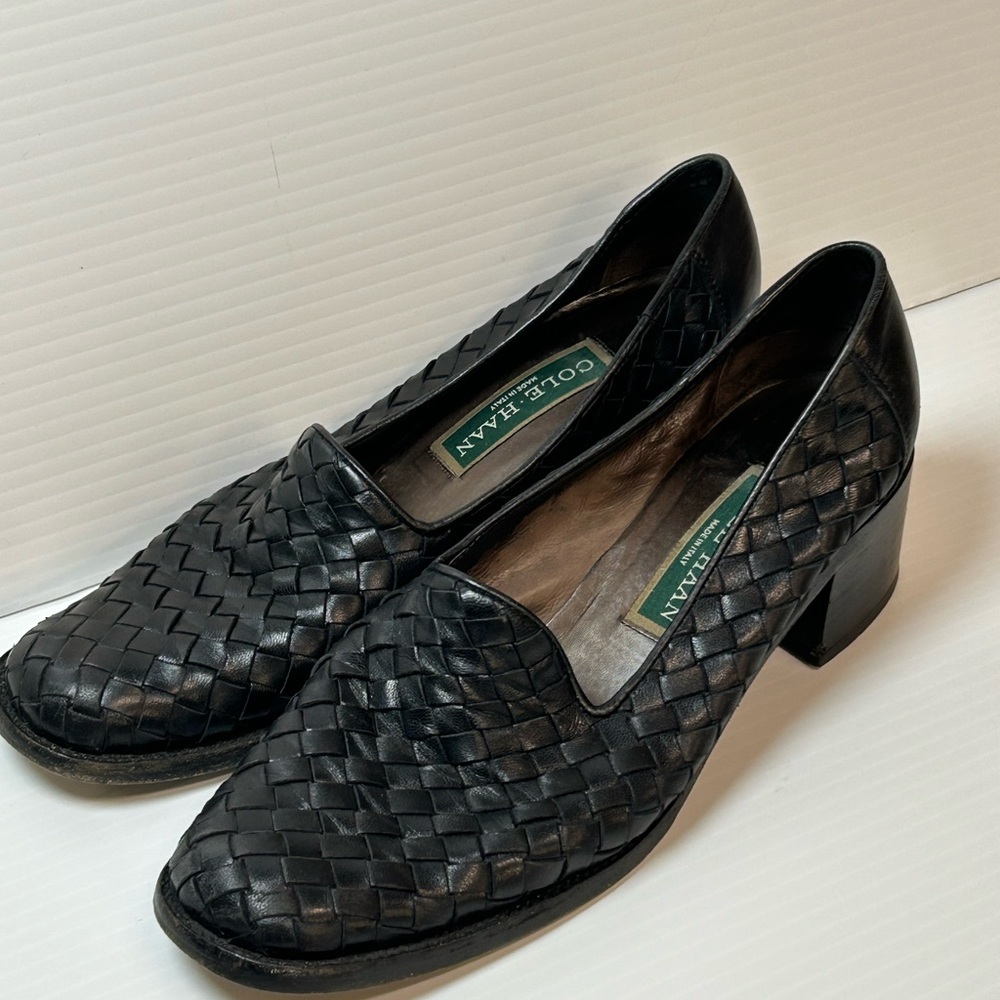 Cole Haan Black Leather Loafer Slip On Woven Heeled Size 7 AA Made in Italy